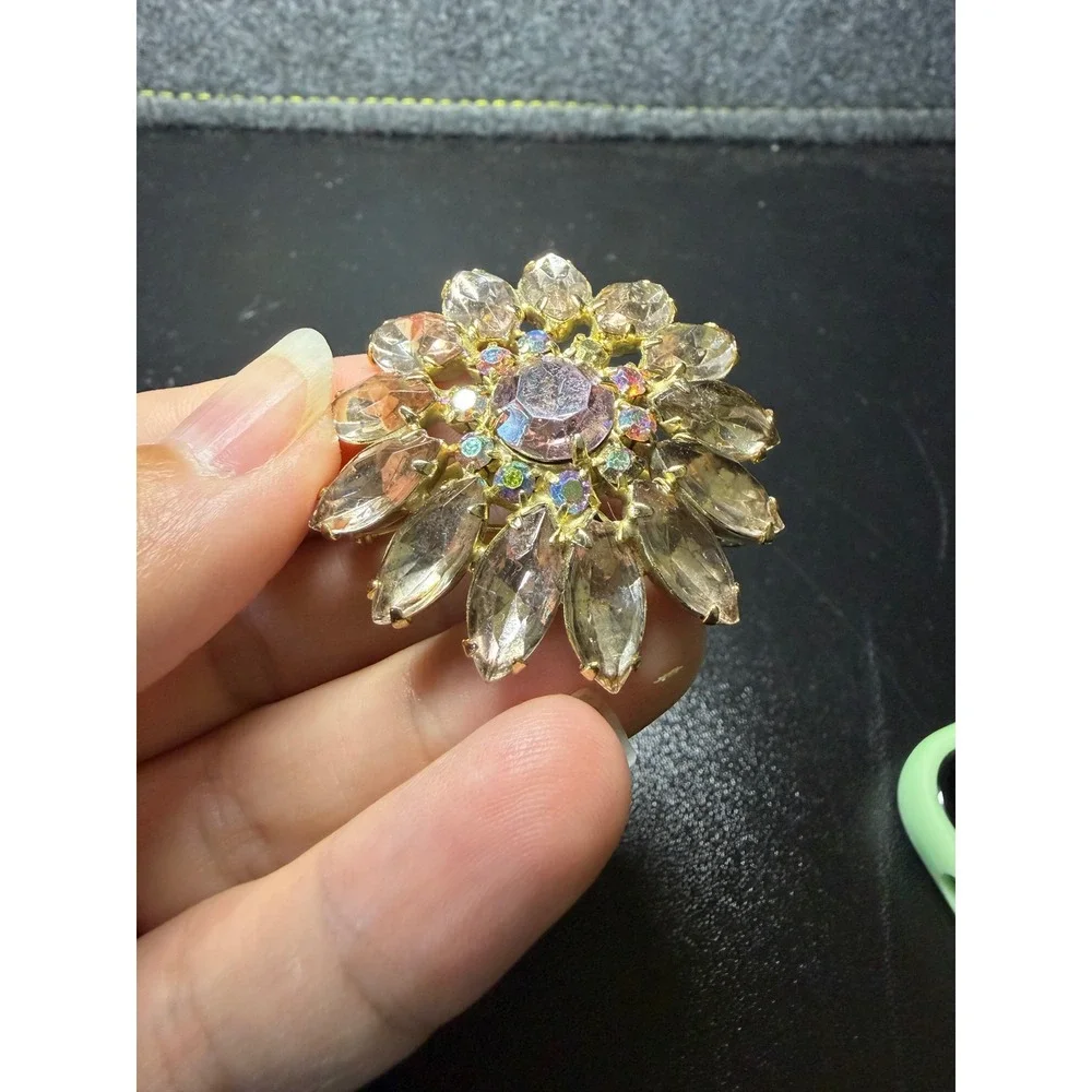 Vintage Purple Sunburst Rhinestone Brooch Pendant Gold Tone Floral Pin AB Stone